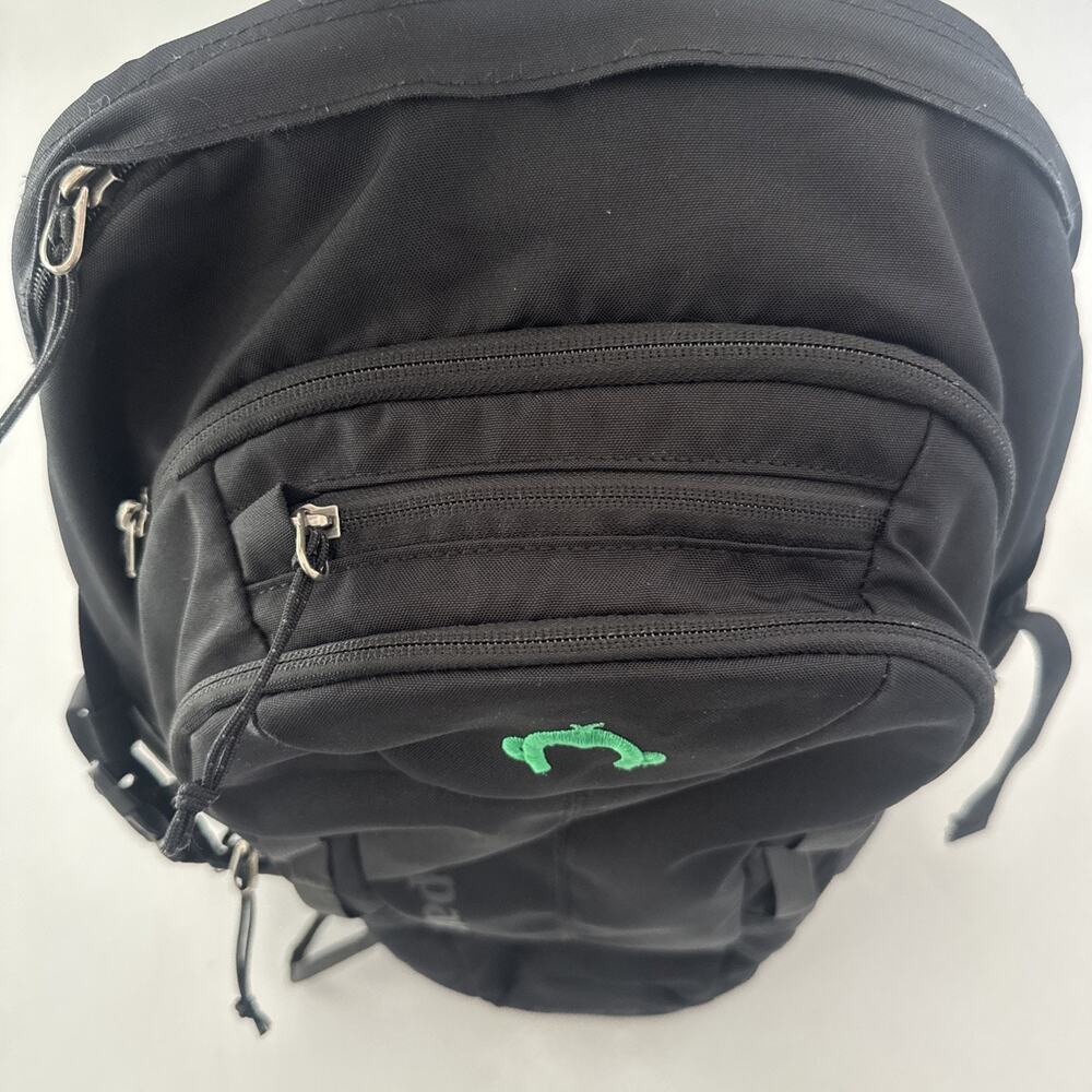 Patagonia Black Backpack Refugio 28L Embroidered WASHED - Picture 6 of 16